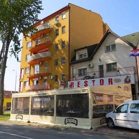 Domin Osijek Hotel Exterior photo